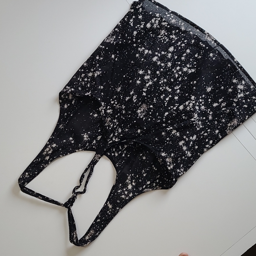 Airy lightweight tank top